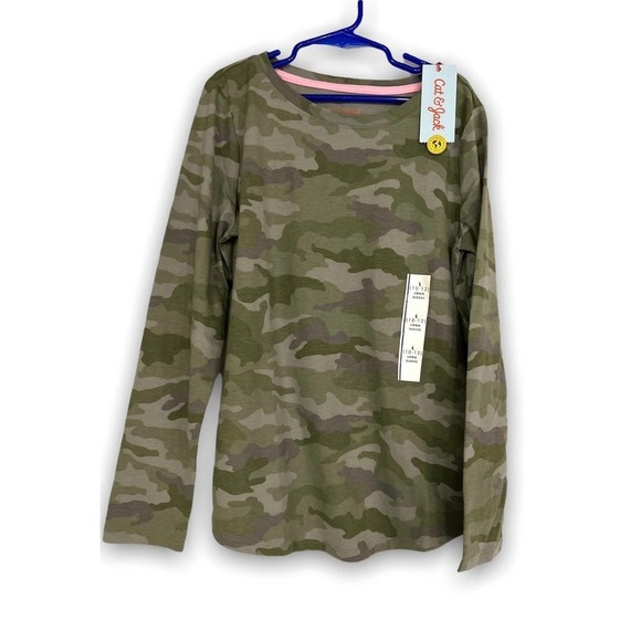 Cat & Jack Other - ***Cat & Jack Girls Camo Long Sleeved Top SZ L (10/12)